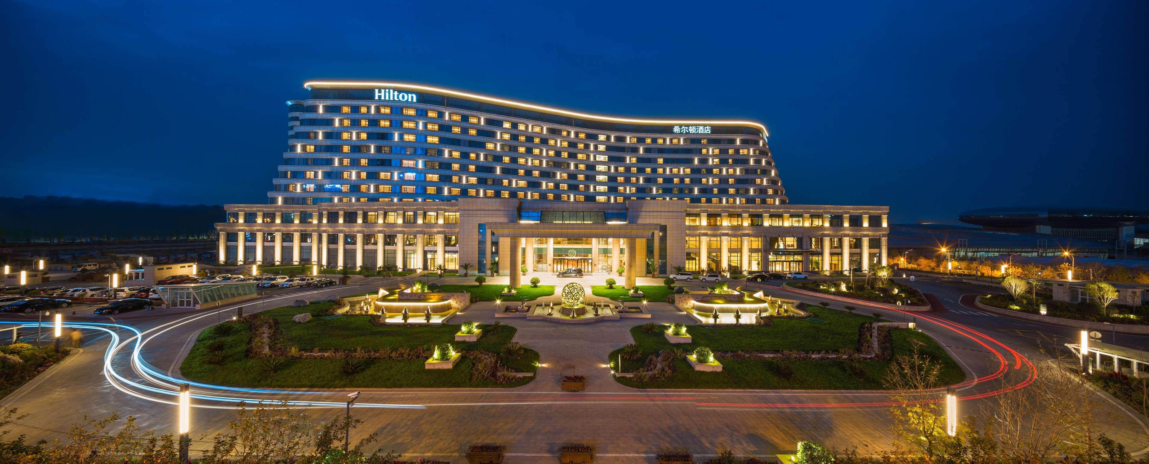 Hilton Urumqi Exterior photo
